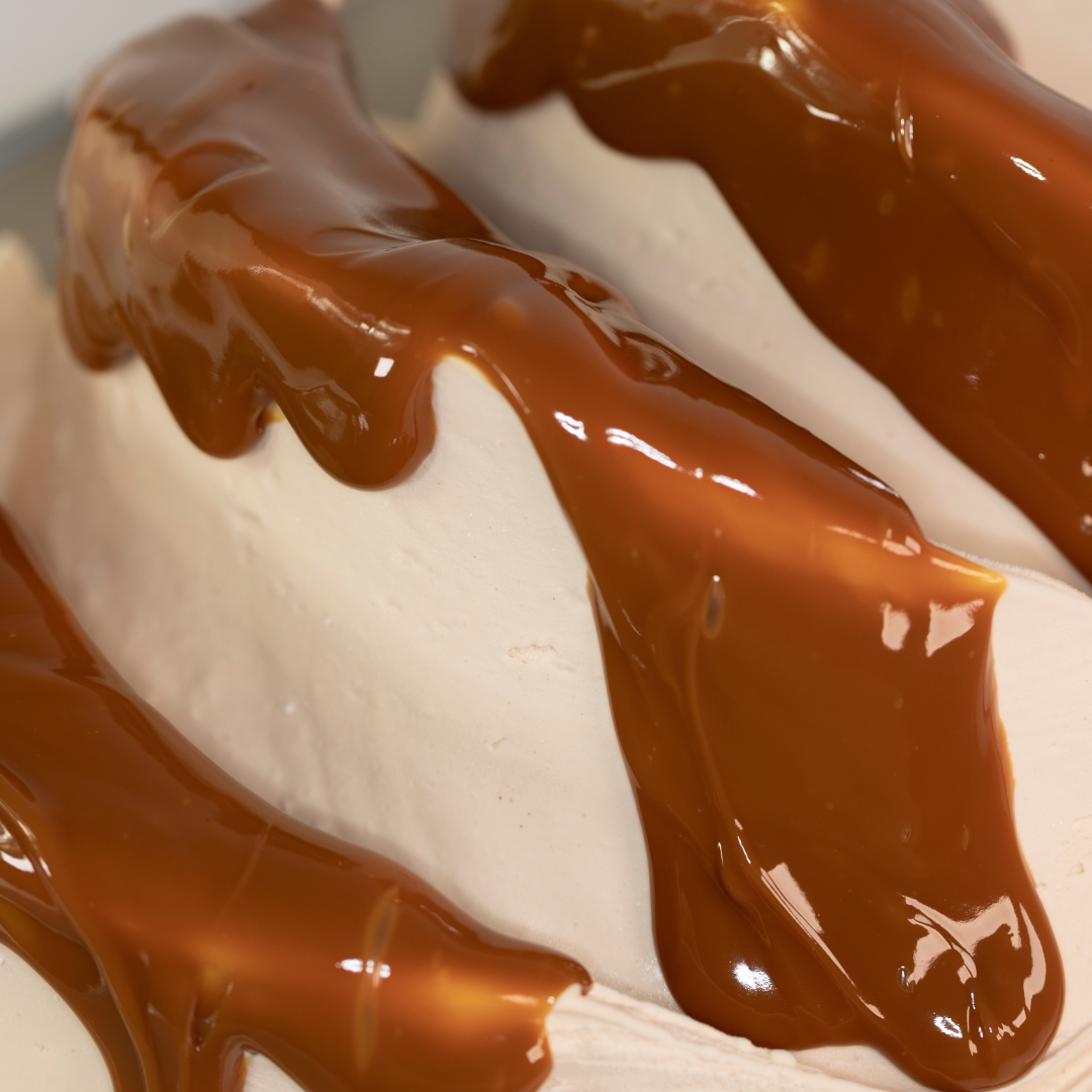 <h2 style="color:#c56587;">Pecan Dolce Latte IJs</h2>  