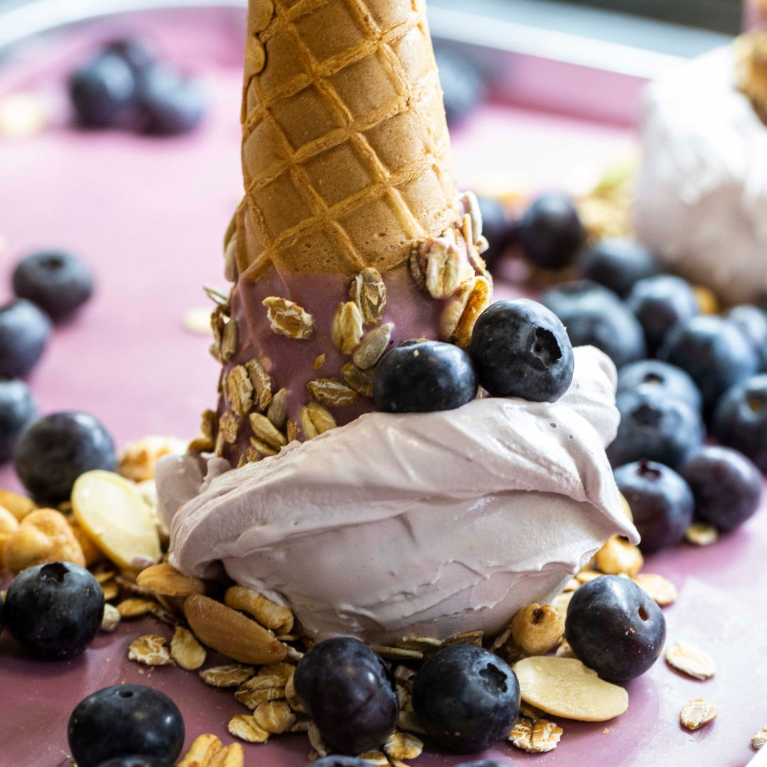 Quark_blueberry_granola.png