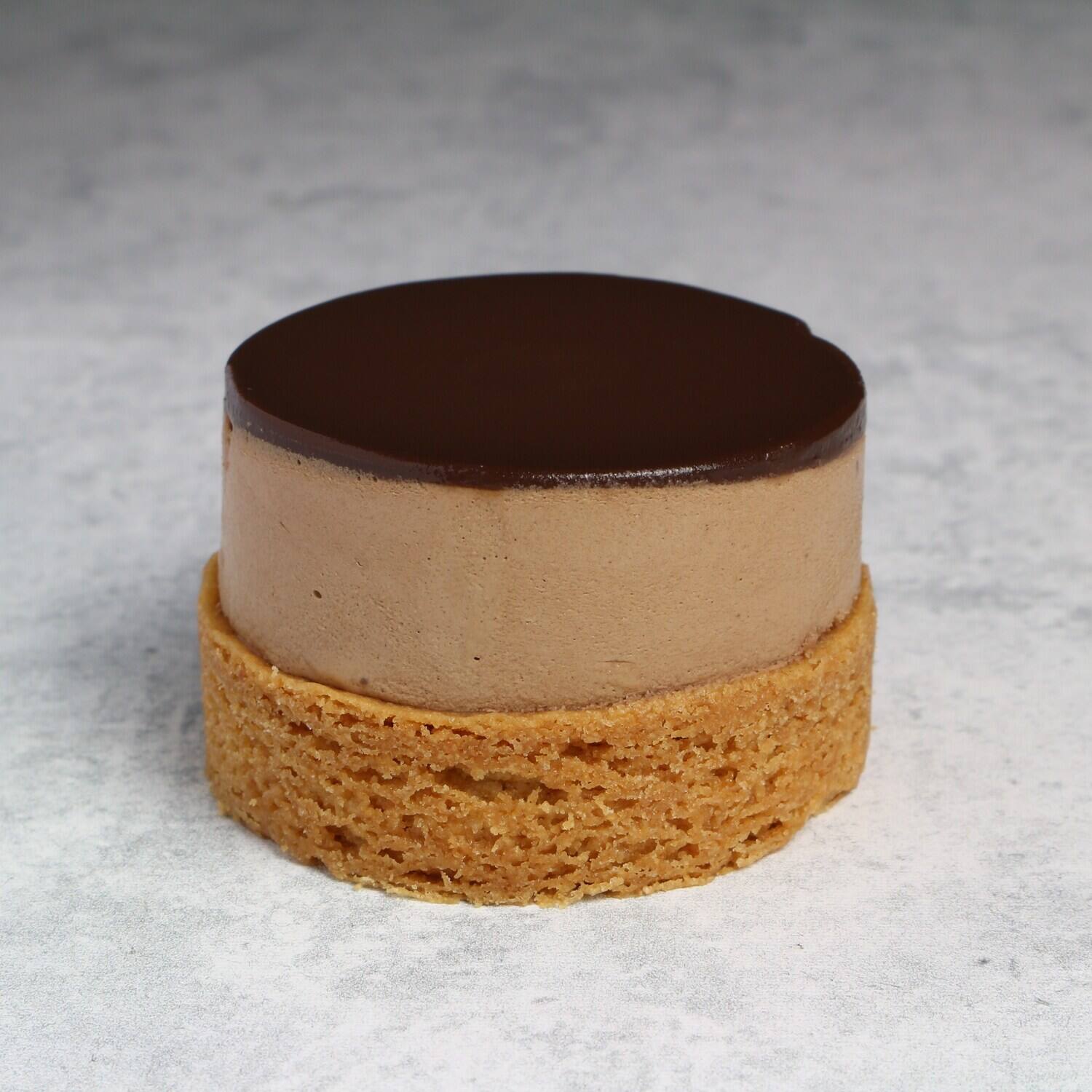 Banket Partners 1770 Cilinder Choco 7,5 cm (20)